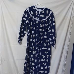 Nightgown